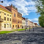 Historical House In The Center With Parking