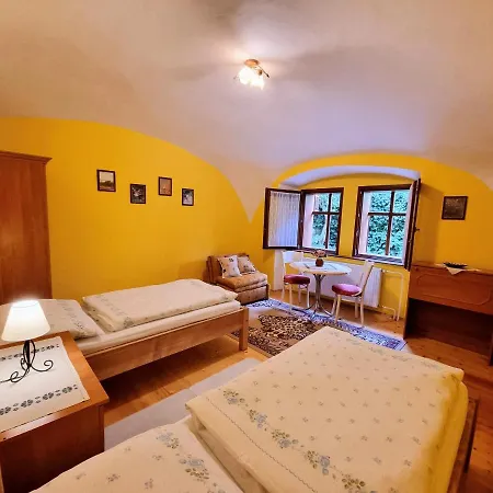 Historical House In The Center With Parking Levoca