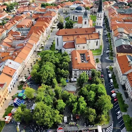 Lejlighed Historical House In The Center With Parking *